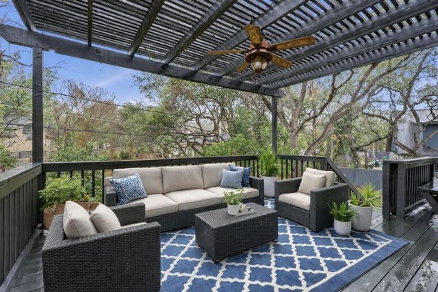 102 Laura LN, Austin, TX 78746