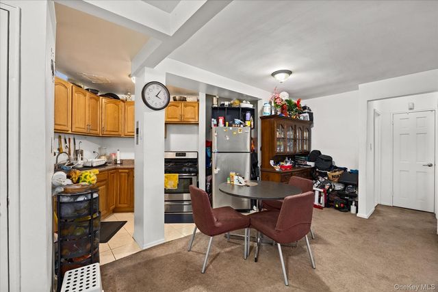 6011 Broadway 3A, Woodside, NY 11377