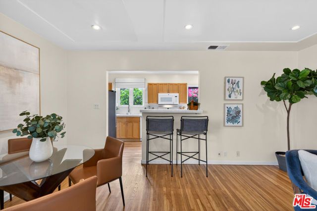 2822 11th Street, Santa Monica, CA 90405
