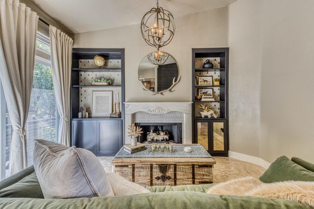 10618 Hillside Lane, Carmel Valley, CA 93923