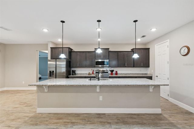 714 OAKS SHORES ROAD, Leesburg, FL 34748