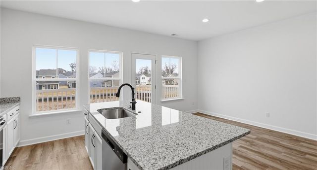 1005 Serene Rd Unit 101, Suffolk, VA 23435