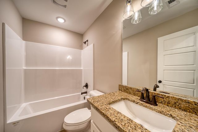 35 DRYSDALE CV, Atoka, TN 38004