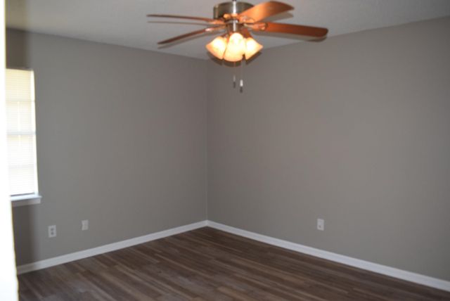 3551 HANNA DR, Memphis, TN 38128