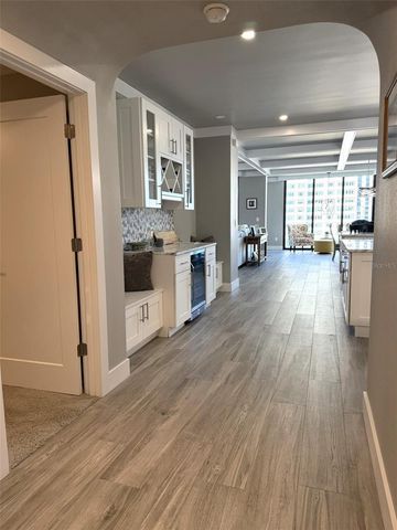 1 BEACH DRIVE SE 1310, St Petersburg, FL 33701