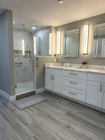 1 BEACH DRIVE SE 1310, St Petersburg, FL 33701