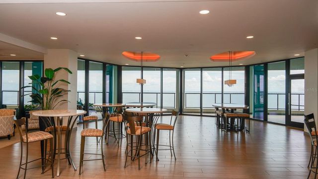 1 BEACH DRIVE SE 1310, St Petersburg, FL 33701