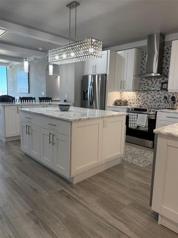 1 BEACH DRIVE SE 1310, St Petersburg, FL 33701