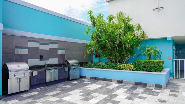 1 BEACH DRIVE SE 1310, St Petersburg, FL 33701