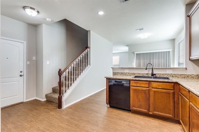 8453 Shallow Creek Drive, Fort Worth, TX 76179