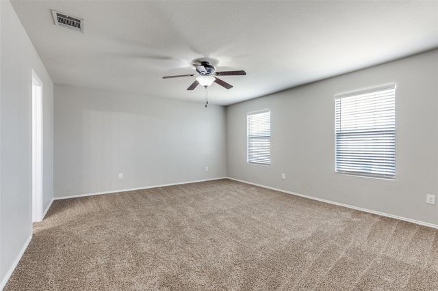 8453 Shallow Creek Drive, Fort Worth, TX 76179