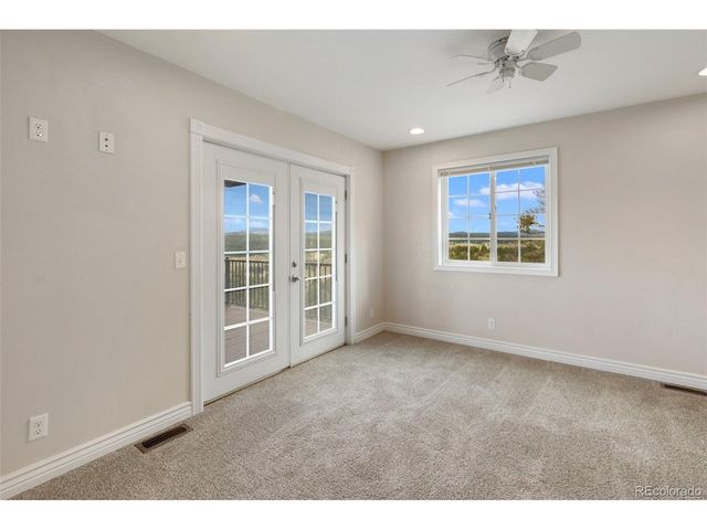 127 Carlton Cir, Florissant, CO 80816