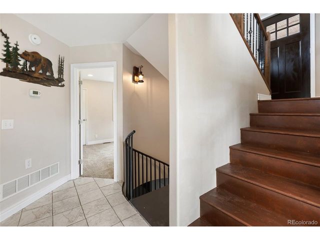 127 Carlton Cir, Florissant, CO 80816