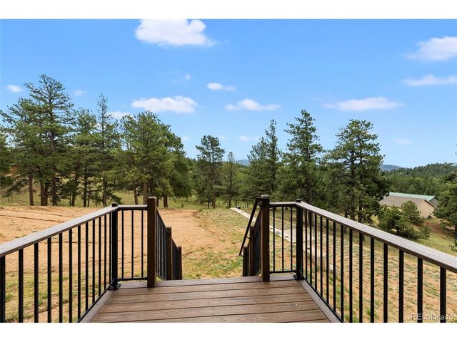 127 Carlton Cir, Florissant, CO 80816