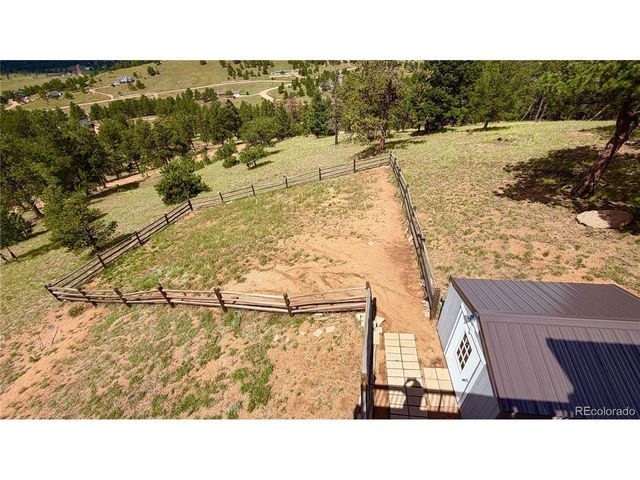 127 Carlton Cir, Florissant, CO 80816