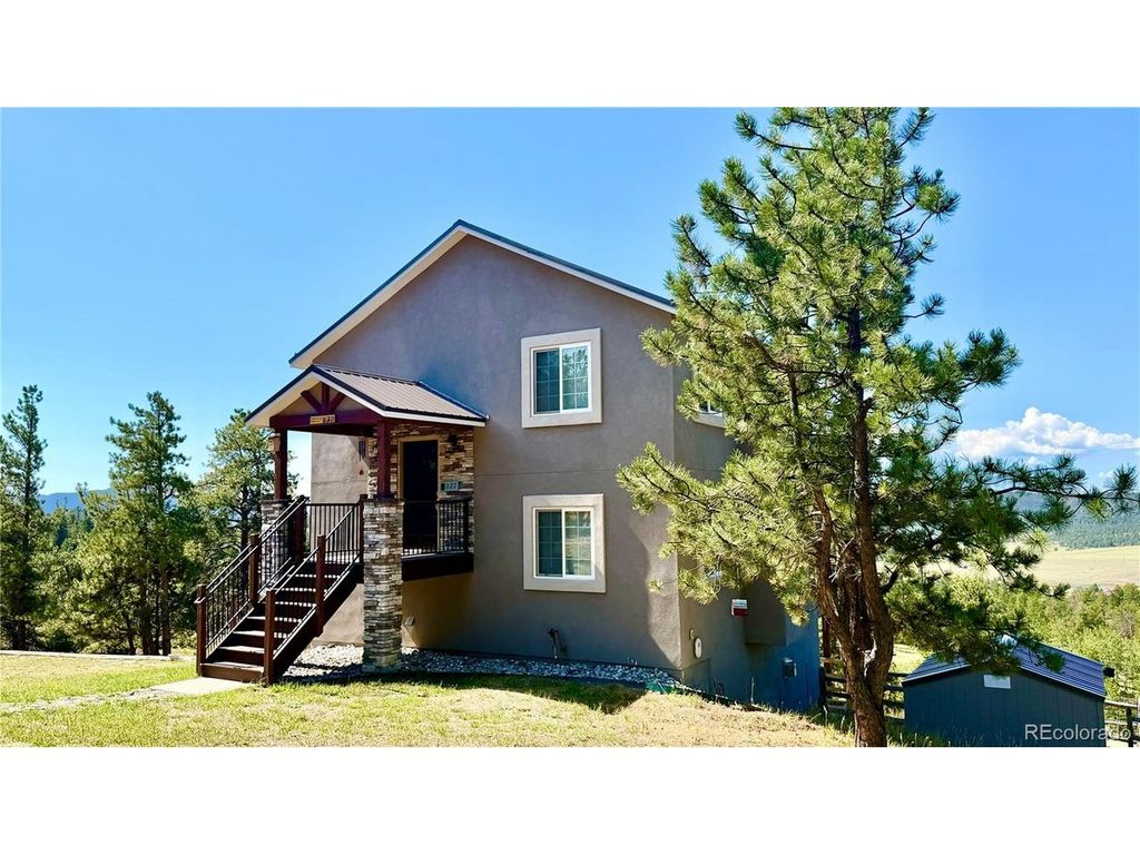 127 Carlton Cir, Florissant, CO 80816