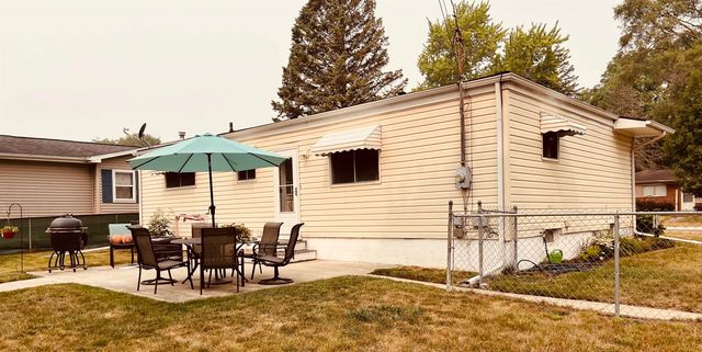 5243 Don Shenk Street, Swartz Creek, MI 48473