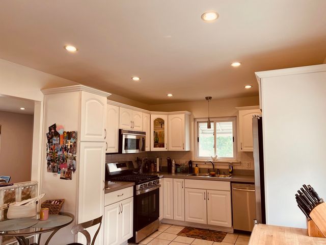 5243 Don Shenk Street, Swartz Creek, MI 48473