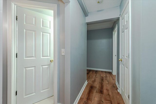 1227 14th Street W, Hastings, MN 55033