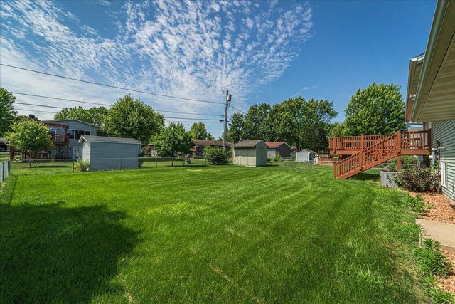 1227 14th Street W, Hastings, MN 55033