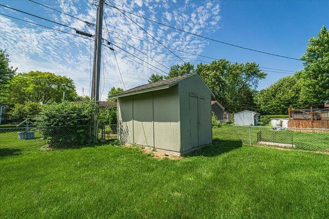 1227 14th Street W, Hastings, MN 55033