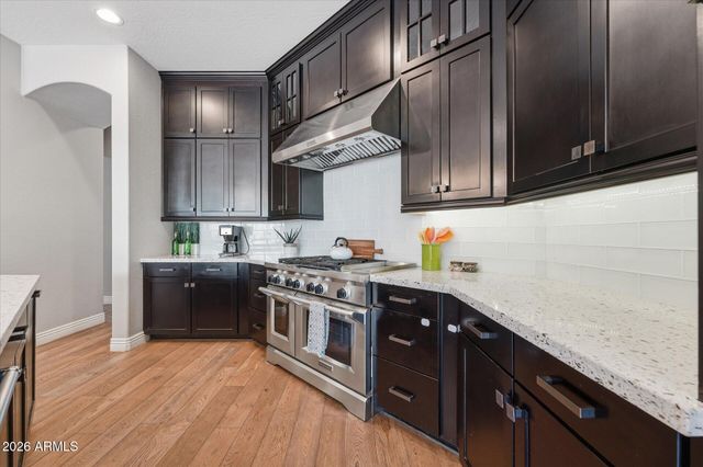 4254 E VALENCIA Drive, Phoenix, AZ 85042