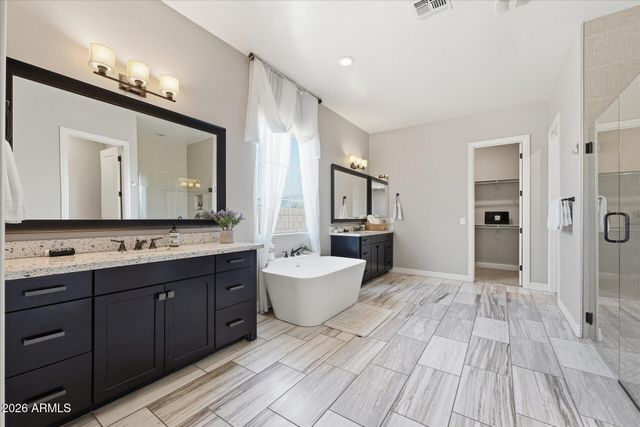 4254 E VALENCIA Drive, Phoenix, AZ 85042