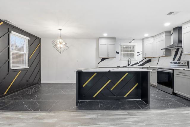 601 Huntington Pkwy, Nashville, TN 37211