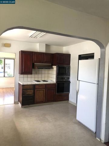 514 Soto Street, Martinez, CA 94553