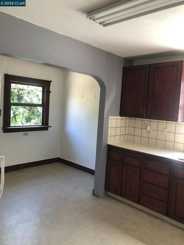 514 Soto Street, Martinez, CA 94553