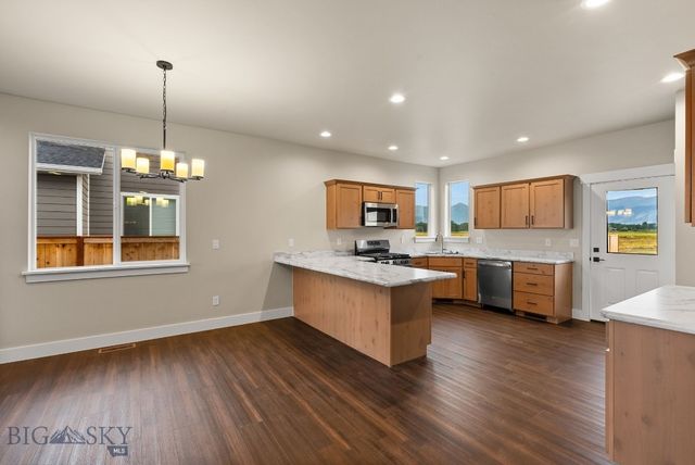 2302 Oriole Drive, Belgrade, MT 59714