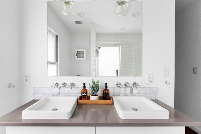 1106 Arcadia Ave, Austin, TX 78757