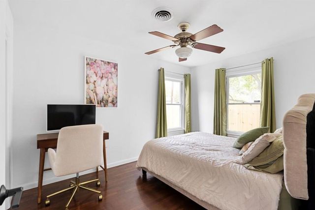 1106 Arcadia Ave, Austin, TX 78757