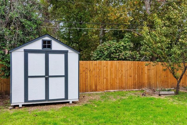 1106 Arcadia Ave, Austin, TX 78757