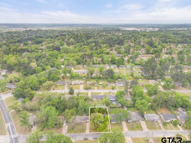 1114 W Camellia St, Tyler, TX 75701