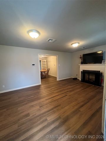 3024 Columbus Avenue, Muskogee, OK 74401