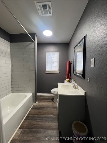 3024 Columbus Avenue, Muskogee, OK 74401