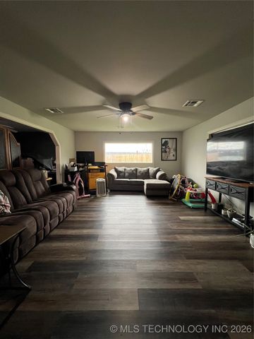 3024 Columbus Avenue, Muskogee, OK 74401