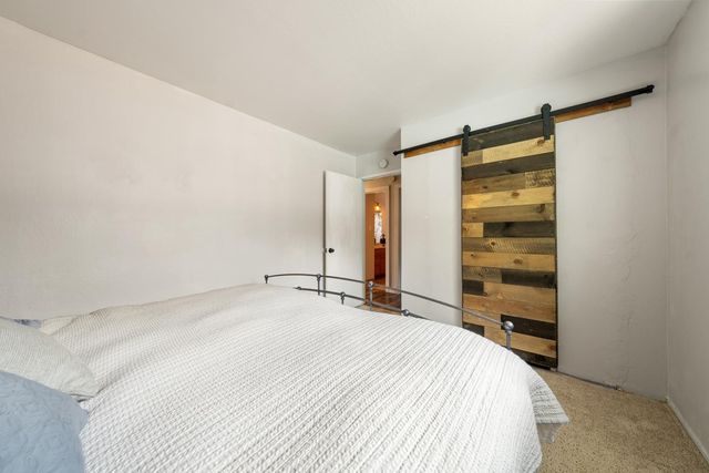 5755 Hesper Way, Carmichael, CA 95608