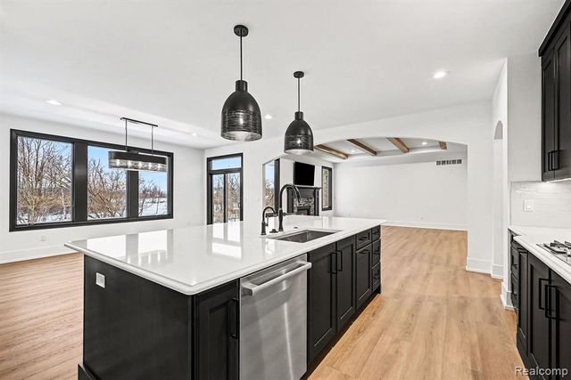 13268 Cousins Court, Washington, MI 48094