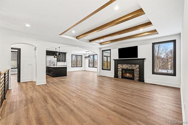 13268 Cousins Court, Washington, MI 48094