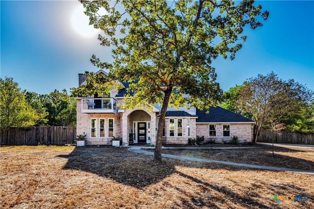 171 Pin Oak Crossing, Elgin, TX 78621
