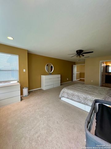 7623 Eagle Park Dr, San Antonio, TX 78250