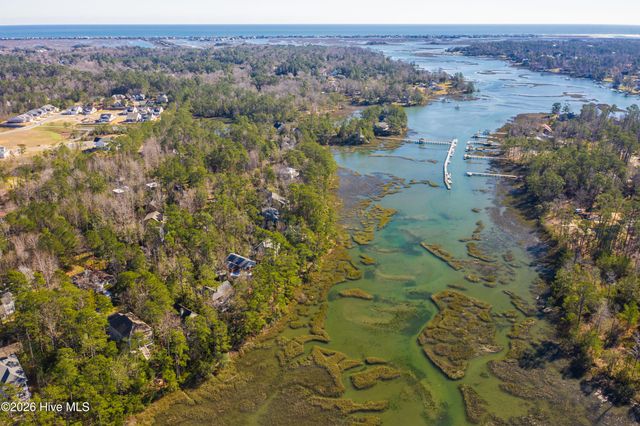 814 Oyster Point Drive, Wilmington, NC 28411