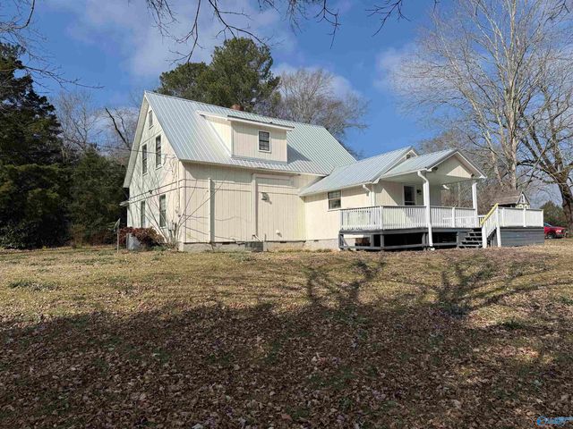 63 Cain Road, Somerville, AL 35670