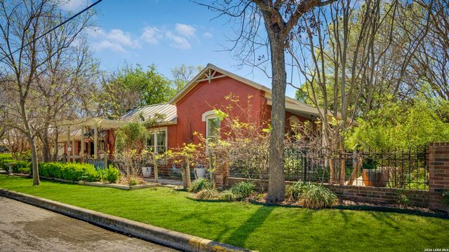 101 Landa, Boerne, TX 78006