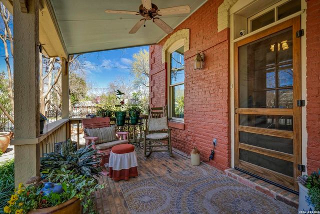 101 Landa, Boerne, TX 78006