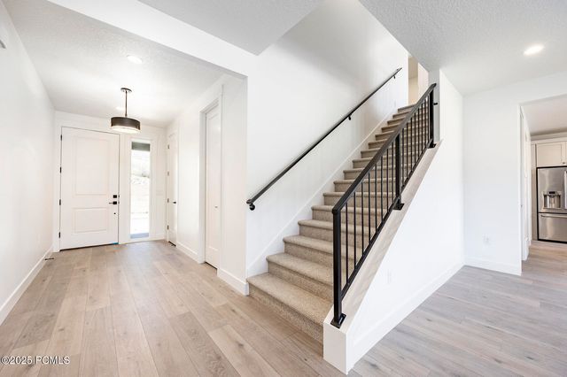 428 W Ascent Drive, Hideout, UT 84036