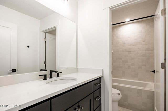 428 W Ascent Drive, Hideout, UT 84036