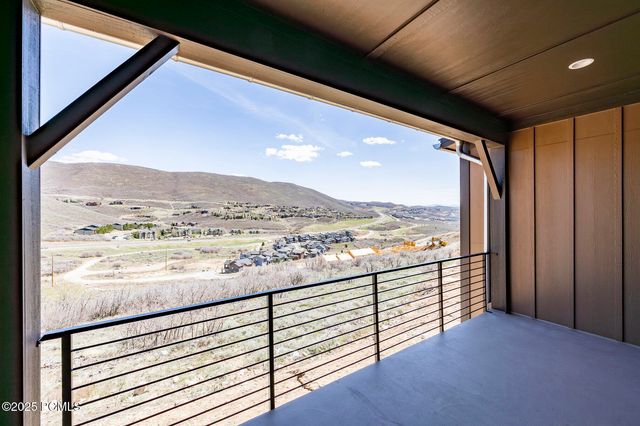 428 W Ascent Drive, Hideout, UT 84036